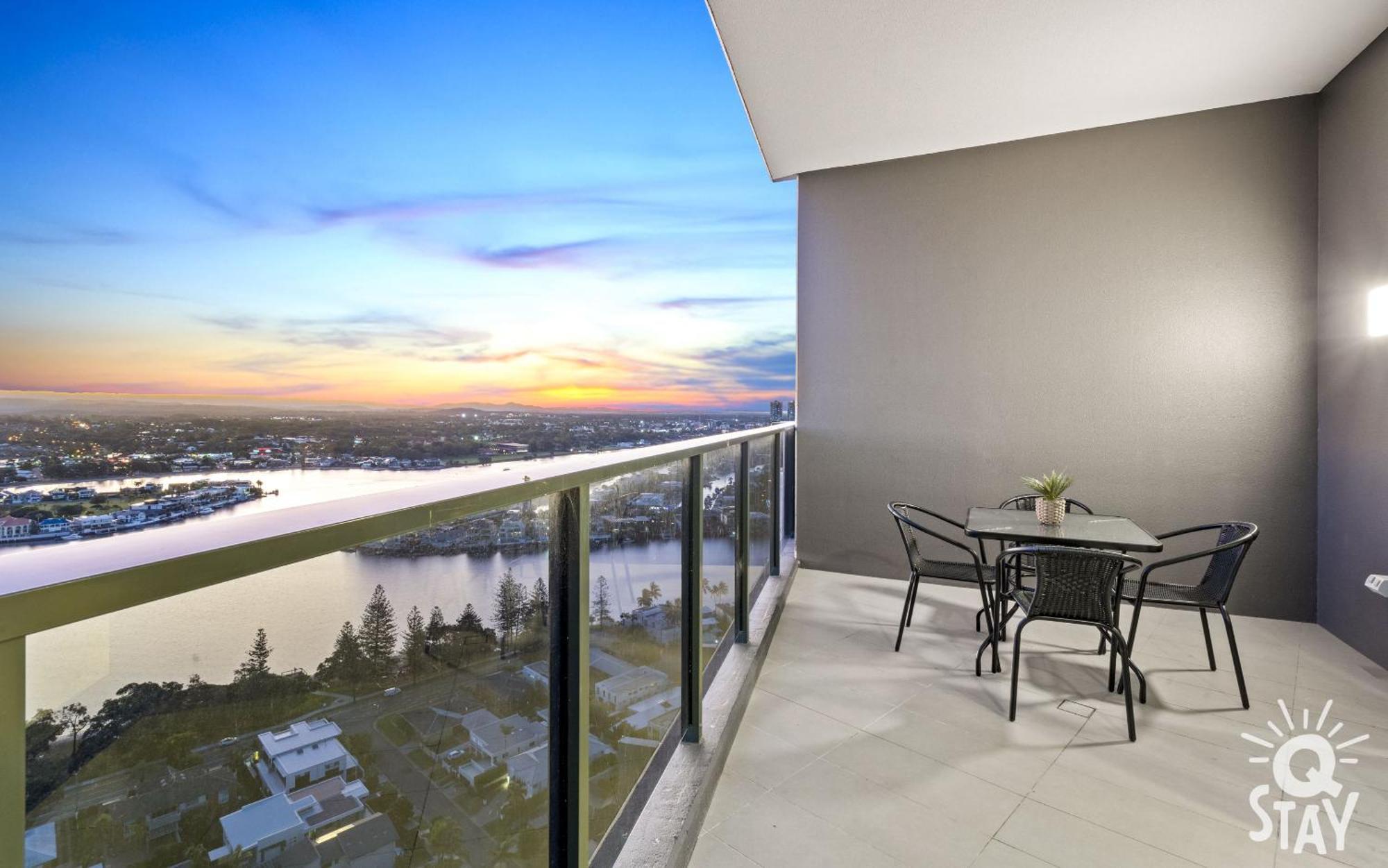 Ruby Apartments - Qstay Gold Coast Esterno foto